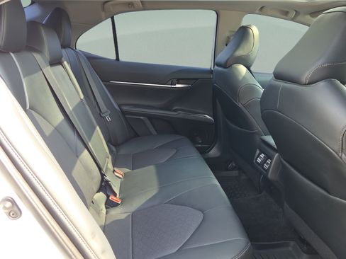 Certified 2022 Toyota Camry XSE FWD image 13