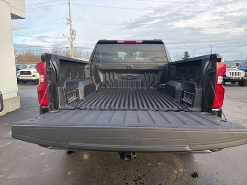 Used 2025 Chevrolet Silverado 1500 LT AWD/4WD image 19