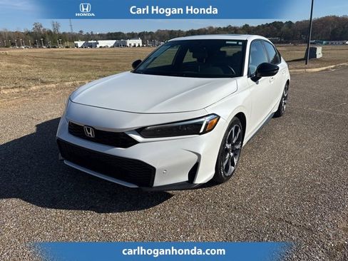 Used 2025 Honda Civic Sport Touring image 1