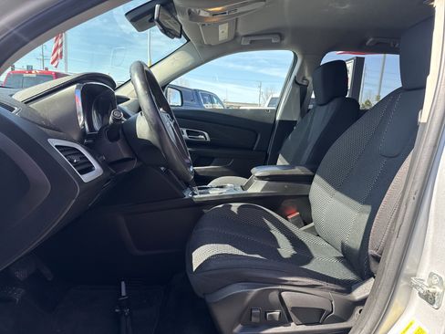 Used 2017 GMC Terrain SLE image 16