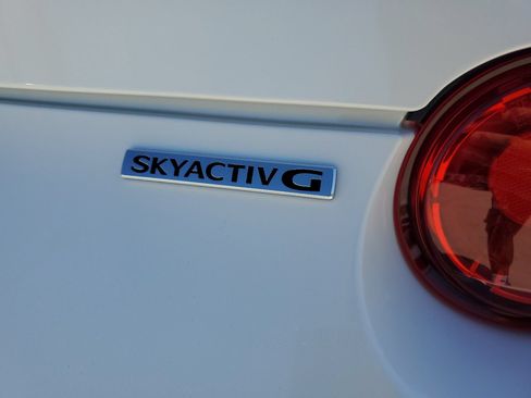 Certified 2022 MAZDA MX-5 Miata Grand Touring RWD image 11