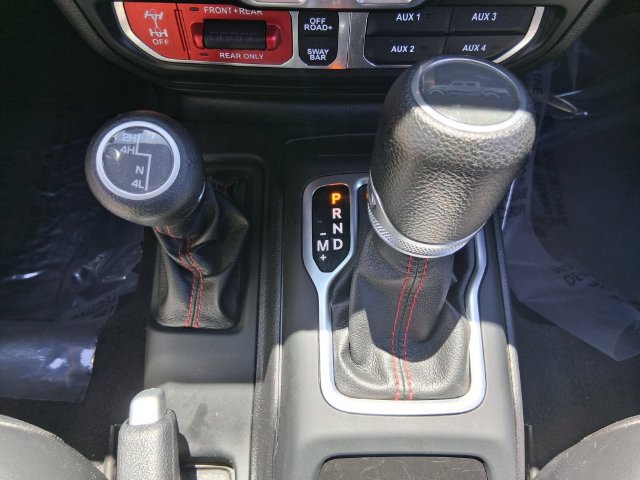 Used 2021 Jeep Gladiator Rubicon AWD/4WD image 27