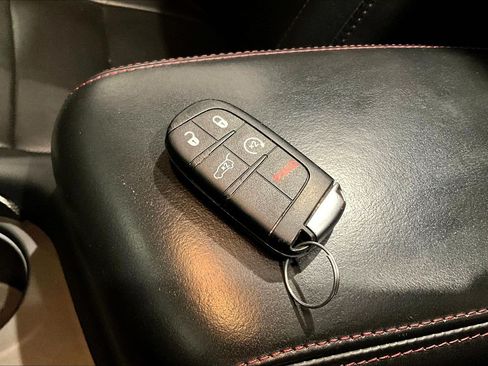 Used 2024 Dodge Durango GT AWD/4WD image 35