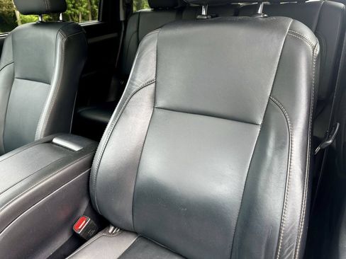 Used 2015 Toyota Highlander XLE AWD/4WD image 13