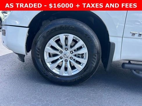 Used 2021 Nissan Titan SV w/ SV Convenience Package AWD/4WD image 9