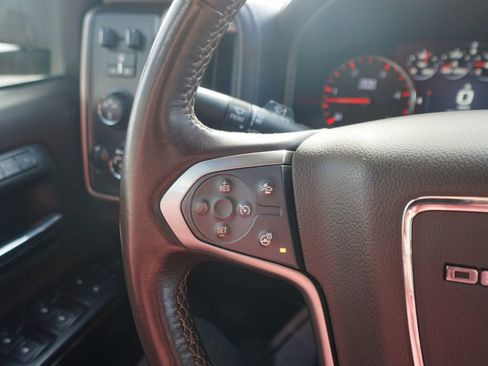 Used 2015 GMC Sierra 2500 Denali image 21