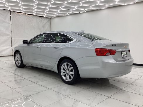 Used 2018 Chevrolet Impala LT FWD image 12