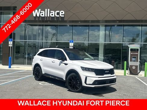 Used 2023 Kia Sorento SX AWD/4WD image 1