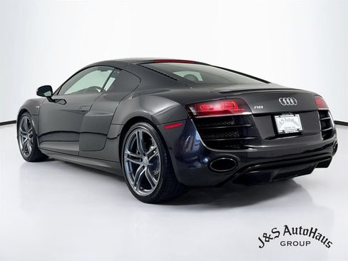 Used 2012 Audi R8 V10 AWD/4WD image 5