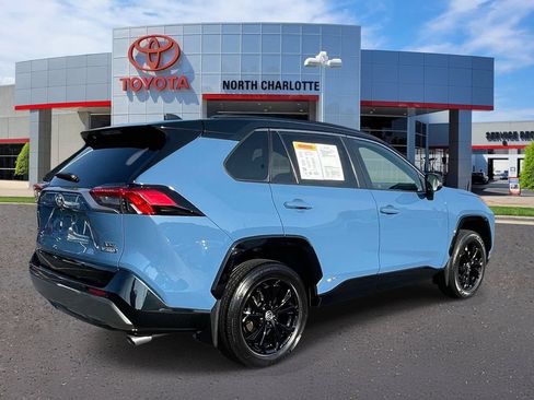 Used 2023 Toyota RAV4 XSE AWD/4WD image 8