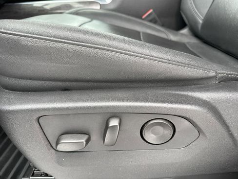 Used 2024 Chevrolet Silverado 2500 LTZ w/ LTZ Plus Package image 13