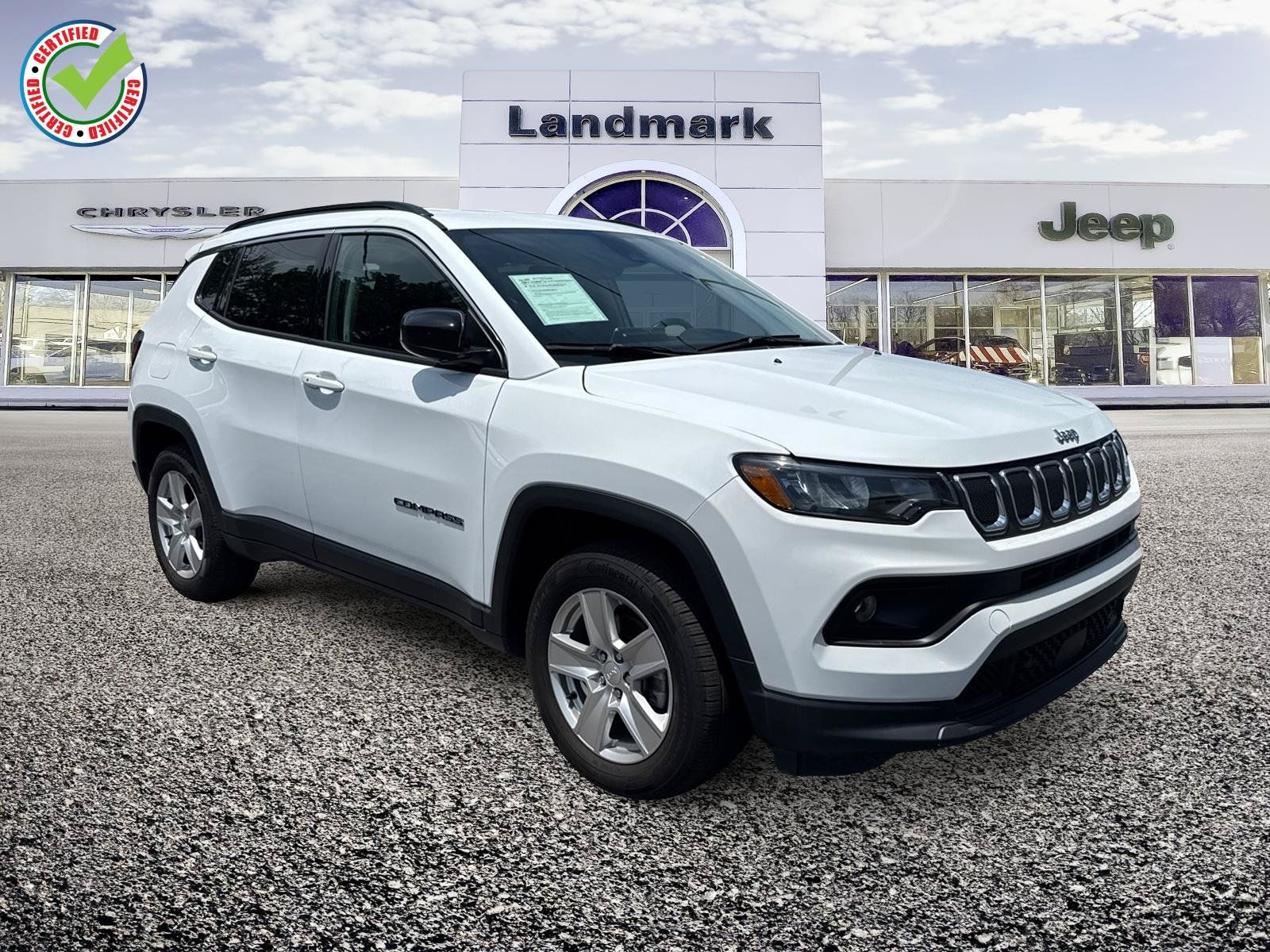 Used 2022 Jeep Compass Latitude w/ Convenience Group AWD/4WD image 1
