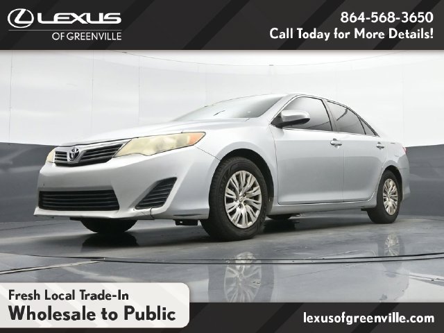 Used 2014 Toyota Camry FWD image 11