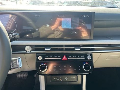 New 2026 Hyundai Tucson Limited image 18