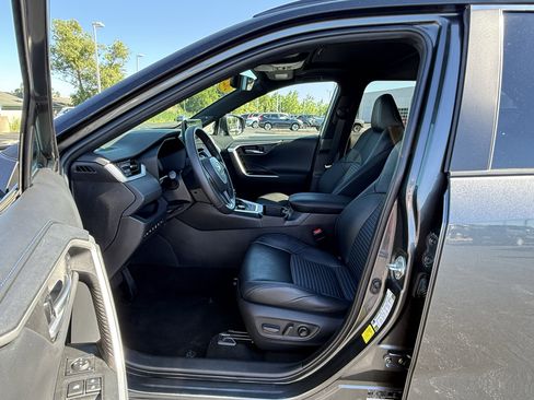 Certified 2023 Toyota RAV4 XSE AWD/4WD image 14