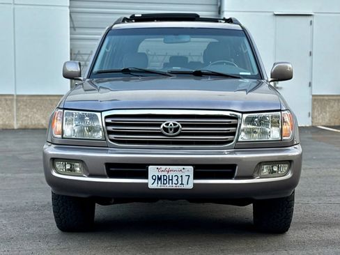 Used 2003 Toyota Land Cruiser image 4