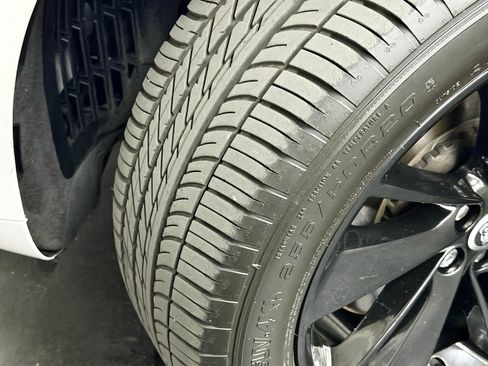 Used 2024 Jaguar F-PACE R-Dynamic S image 19