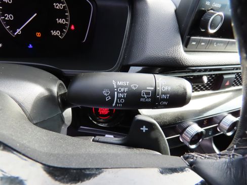 Used 2025 Honda Civic Sport image 34