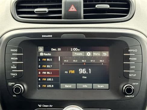 Used 2017 Kia Soul + w/ UVO Package image 11