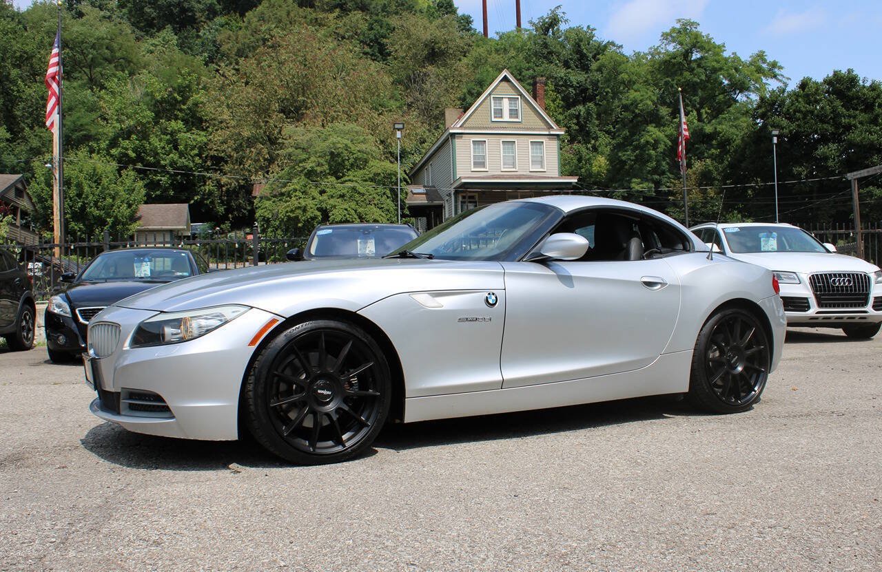 Used 2011 BMW Z4 sDrive35i RWD image 4