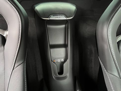 Used 2023 Chevrolet Corvette Stingray Premium Conv w/ Z51 Performance Package image 22