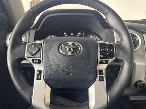 Used 2018 Toyota Tundra Platinum image 19