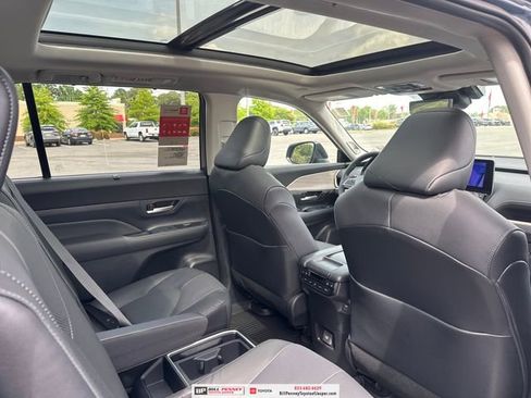 New 2026 Toyota Grand Highlander AWD image 13