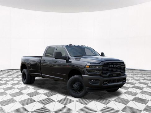 New 2026 RAM 3500 Tradesman AWD/4WD image 7