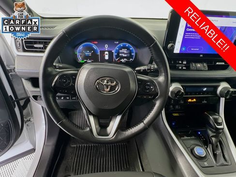 Used 2025 Toyota RAV4 XSE w/ Advanced Technology Package AWD/4WD image 11