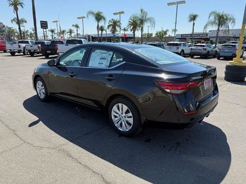 New 2025 Nissan Sentra S image 4