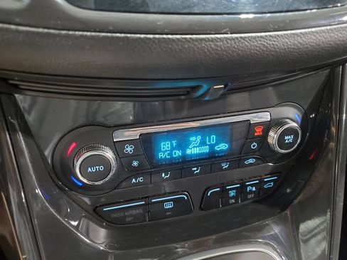 Used 2014 Ford Escape Titanium w/ Equipment Group 401A AWD/4WD image 30