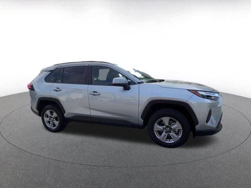 Used 2025 Toyota RAV4 XLE image 2