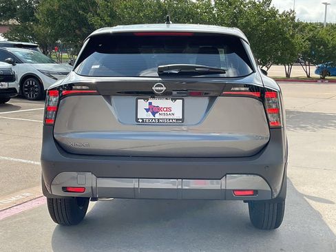 New 2026 Nissan Kicks S FWD image 5