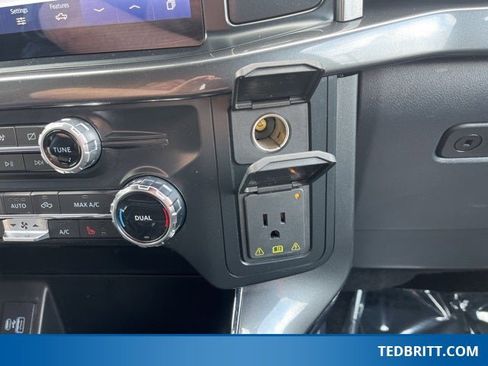 Certified 2022 Ford F150 XLT w/ Equipment Group 302A High image 35