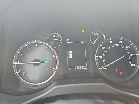 Used 2022 Lexus GX 460 Premium w/ Accessory Package AWD/4WD image 17