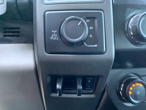 Used 2019 Ford F350 XL w/ Power Equipment Group AWD/4WD image 17