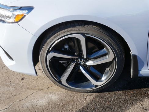 Used 2022 Honda Accord Sport Special Edition image 9