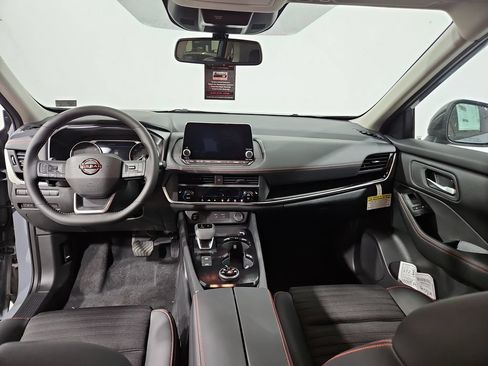 New 2026 Nissan Rogue SV AWD/4WD image 12