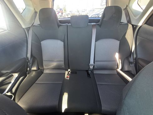 Used 2025 Kia Soul LX w/ LX Technology Package FWD image 35