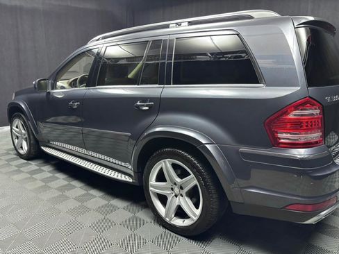 Used 2010 Mercedes-Benz GL 550 4MATIC image 17