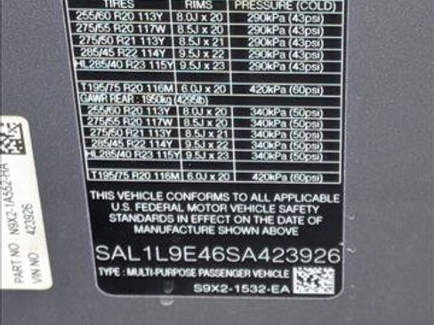 Certified 2025 Land Rover Range Rover Sport Dynamic SE image 21