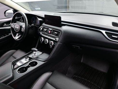 Certified 2023 Genesis G70 2.0T image 16