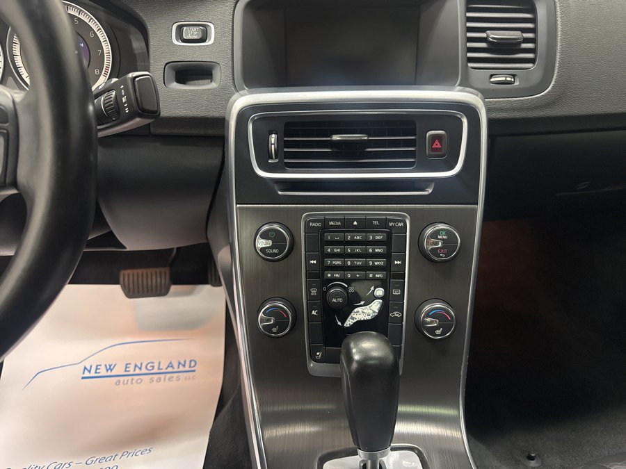 Used 2012 Volvo S60 T5 FWD image 11