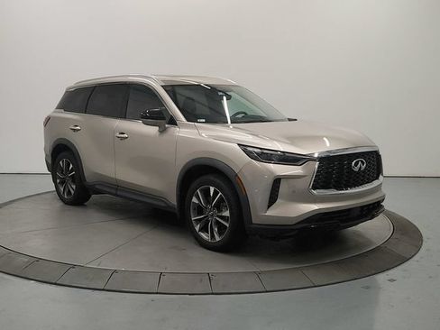 Used 2023 INFINITI QX60 Luxe w/ Cargo Package AWD/4WD image 3