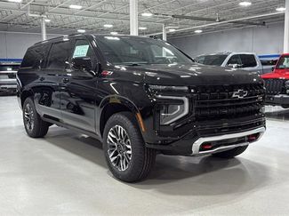 New 2026 Chevrolet Suburban Z71 video 2