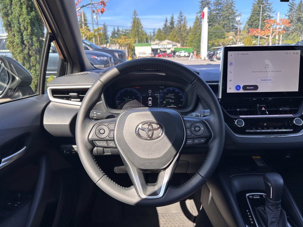 Certified 2026 Toyota Corolla SE w/ SE Package FWD image 13