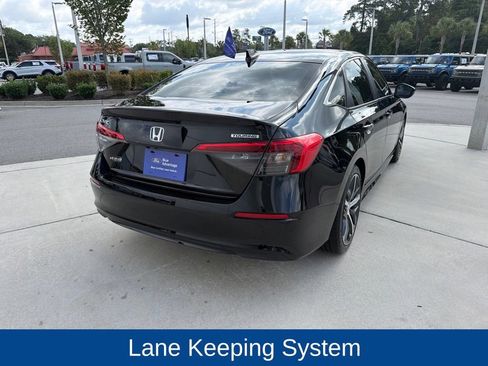 Used 2024 Honda Civic Touring image 9