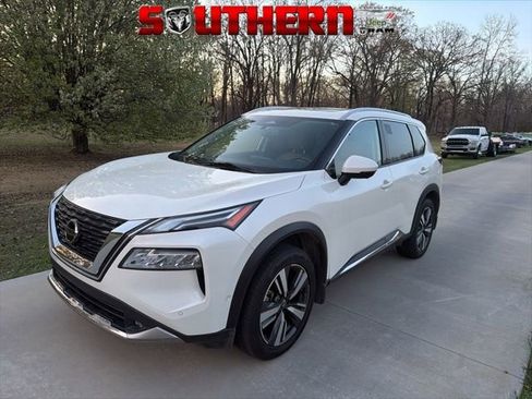 Used 2021 Nissan Rogue Platinum image 1