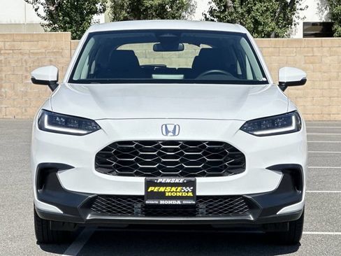 Certified 2024 Honda HR-V LX image 9