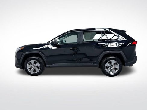 Certified 2023 Toyota RAV4 LE AWD/4WD image 12
